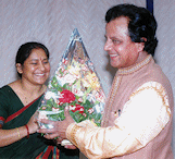 Madhukali Choir welcomes Dr. Chandrakant Sardeshmukh